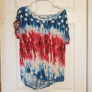 I am selling a 4th of July tshirt with blue white